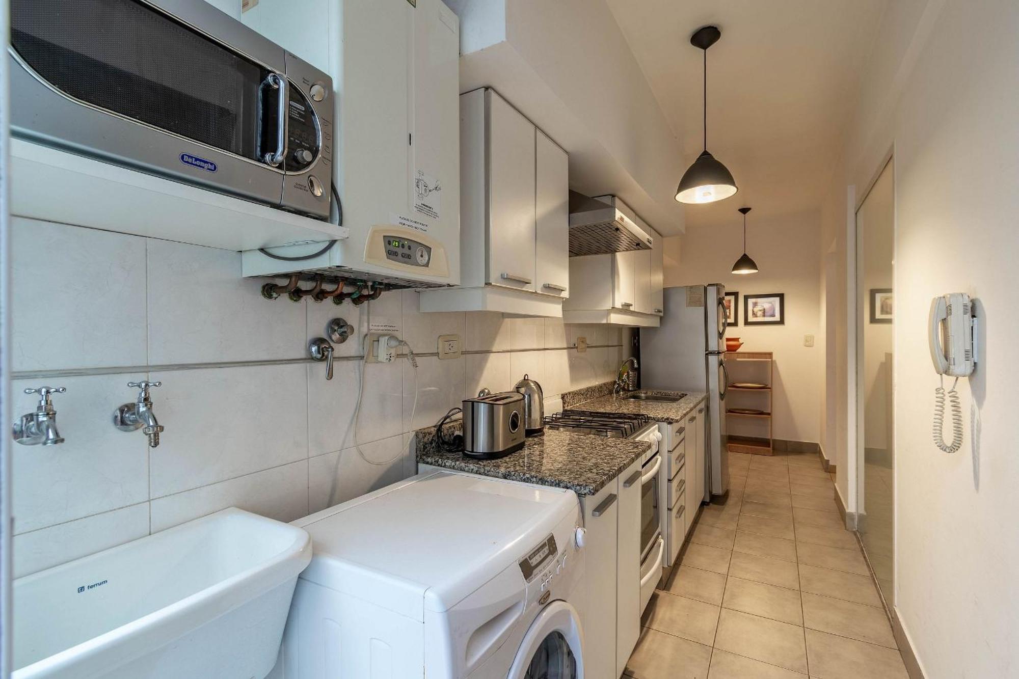 Amplio Y Clasico 3 Amb. Con Cochera | Recoleta Apartment *