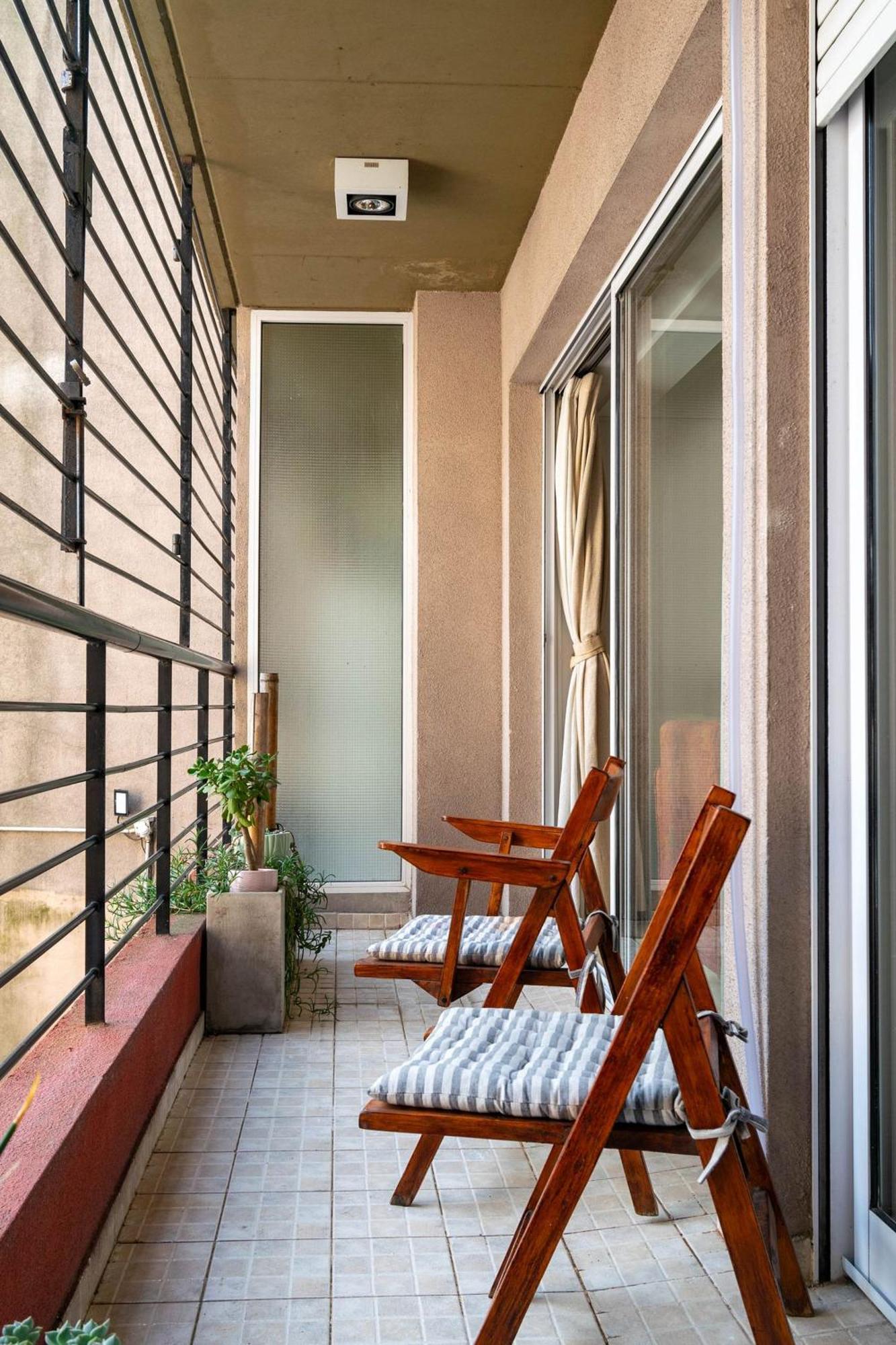 Amplio Y Clasico 3 Amb. Con Cochera | Recoleta Apartment Buenos Aires